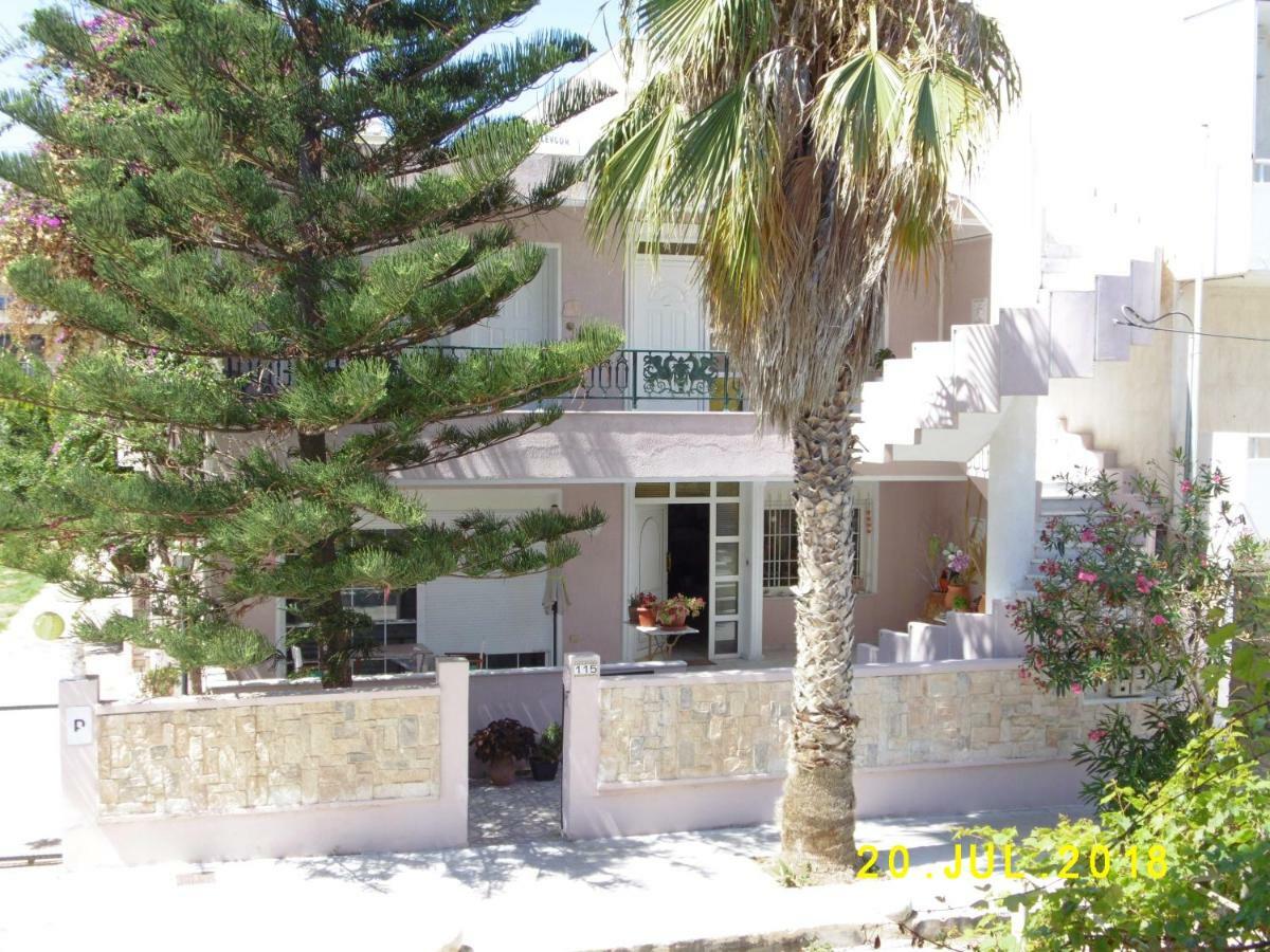 Spacious Apartment Corinth Exterior photo